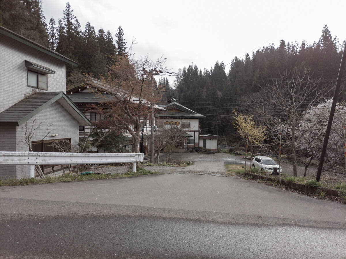 日帰り温泉 会津西山温泉 旅館 中の湯