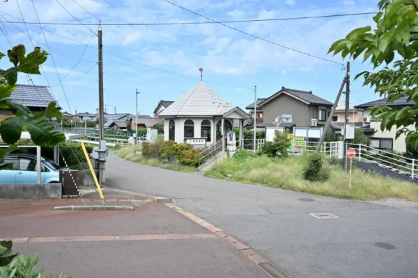 東新津駅