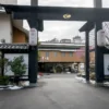 秋保温泉 ホテル華乃湯 門