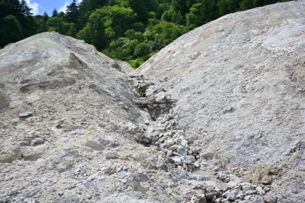 荒湯地獄
