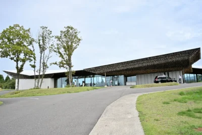 日帰り温泉 Snow Peak FIELD SUITE SPA HEADQUARTERS