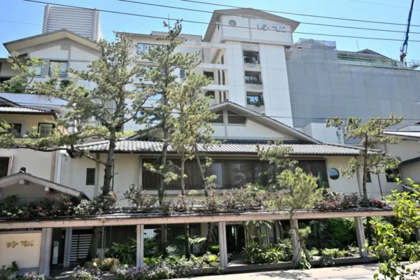 夫婦露天風呂の宿 吟松