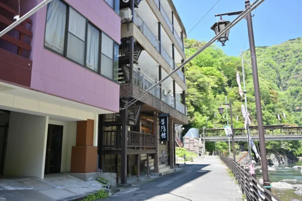 杖立温泉 葉隠館