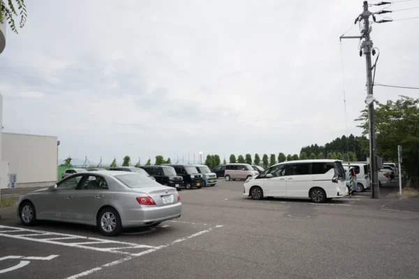 花の湯館 駐車場