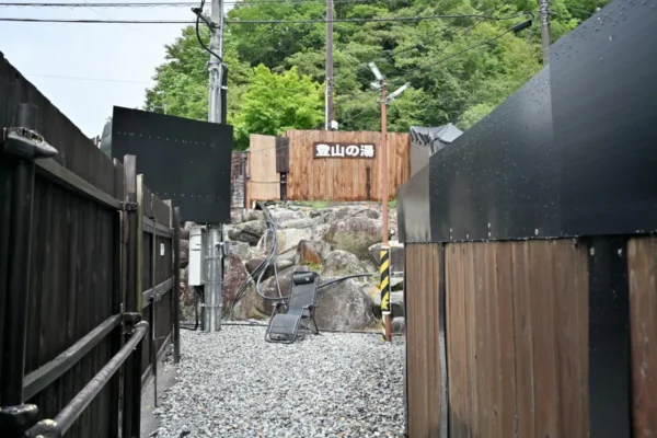大露天風呂への通路