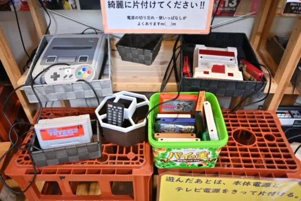 レトロゲーム機、ファミコン