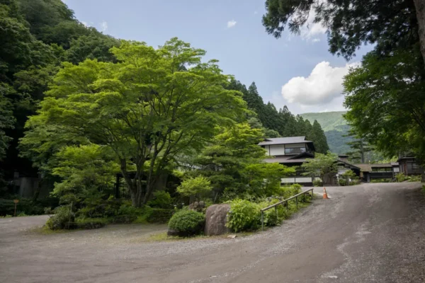 法師温泉 長寿館