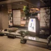 玄関前