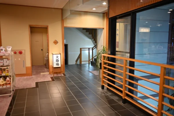 大浴場へ