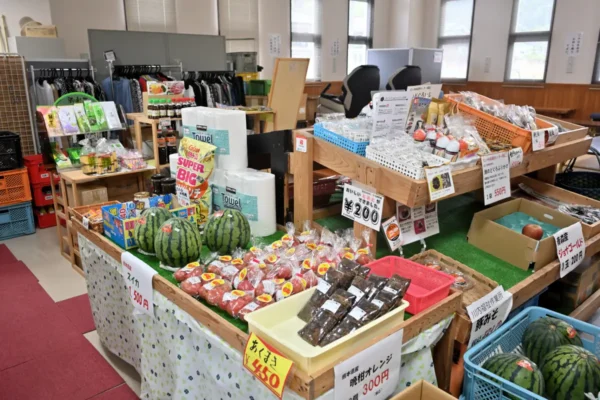 野菜・土産販売所