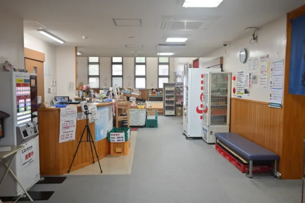 フロントエリア、販売機