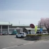 川西町浴浴センターまどか 外観、駐車場