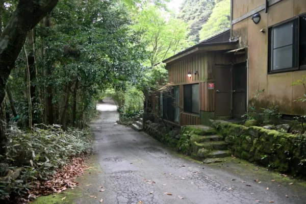 霧島 湯之谷山荘