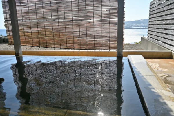 枕崎なぎさ温泉 露天風呂