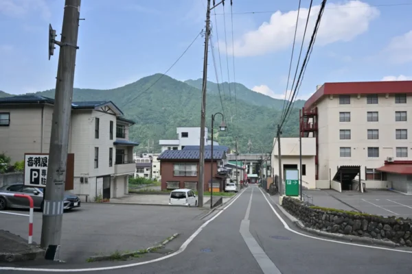 駐車場、越後湯沢の風景