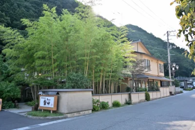 郡山市ランキング1位 日帰り温泉 湯のやど 楽山