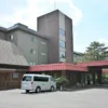 旅行人山荘