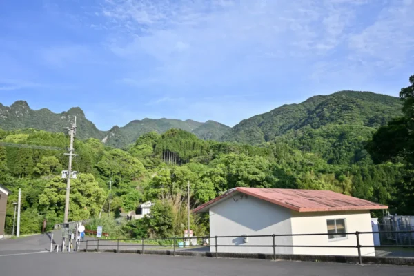 刀剣山