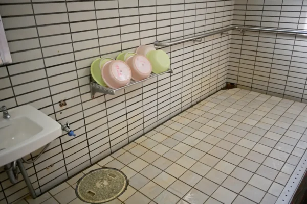 内湯 桶