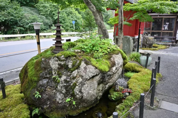 白根温泉 大露天風呂 薬師之湯