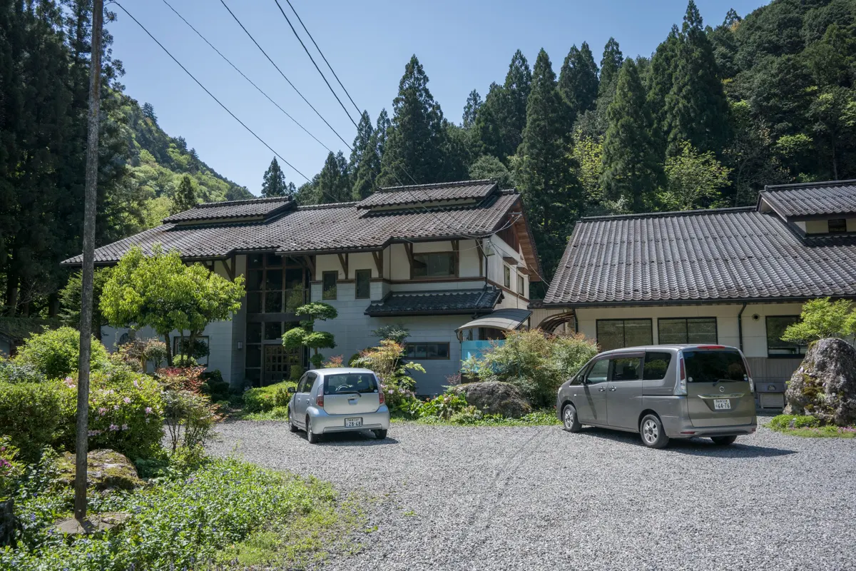  高畑温泉 湯之本館