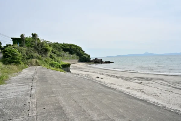 鹿児島湾の海岸、砂浜