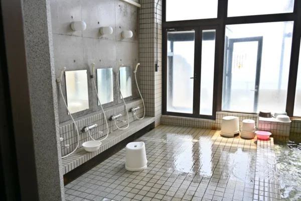 内湯、洗い場