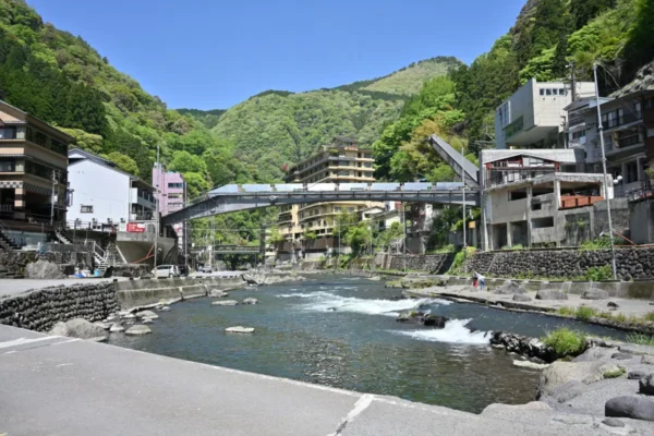 杖立温泉 杖立川