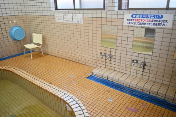 内湯、洗い場