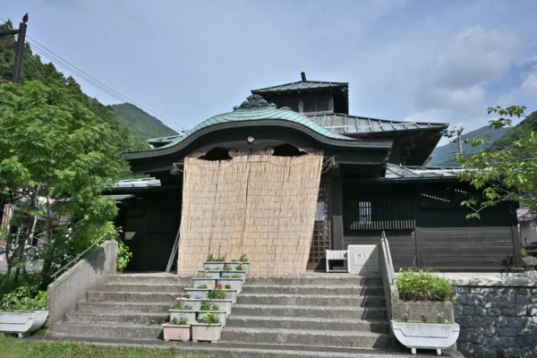 山田温泉 大湯
